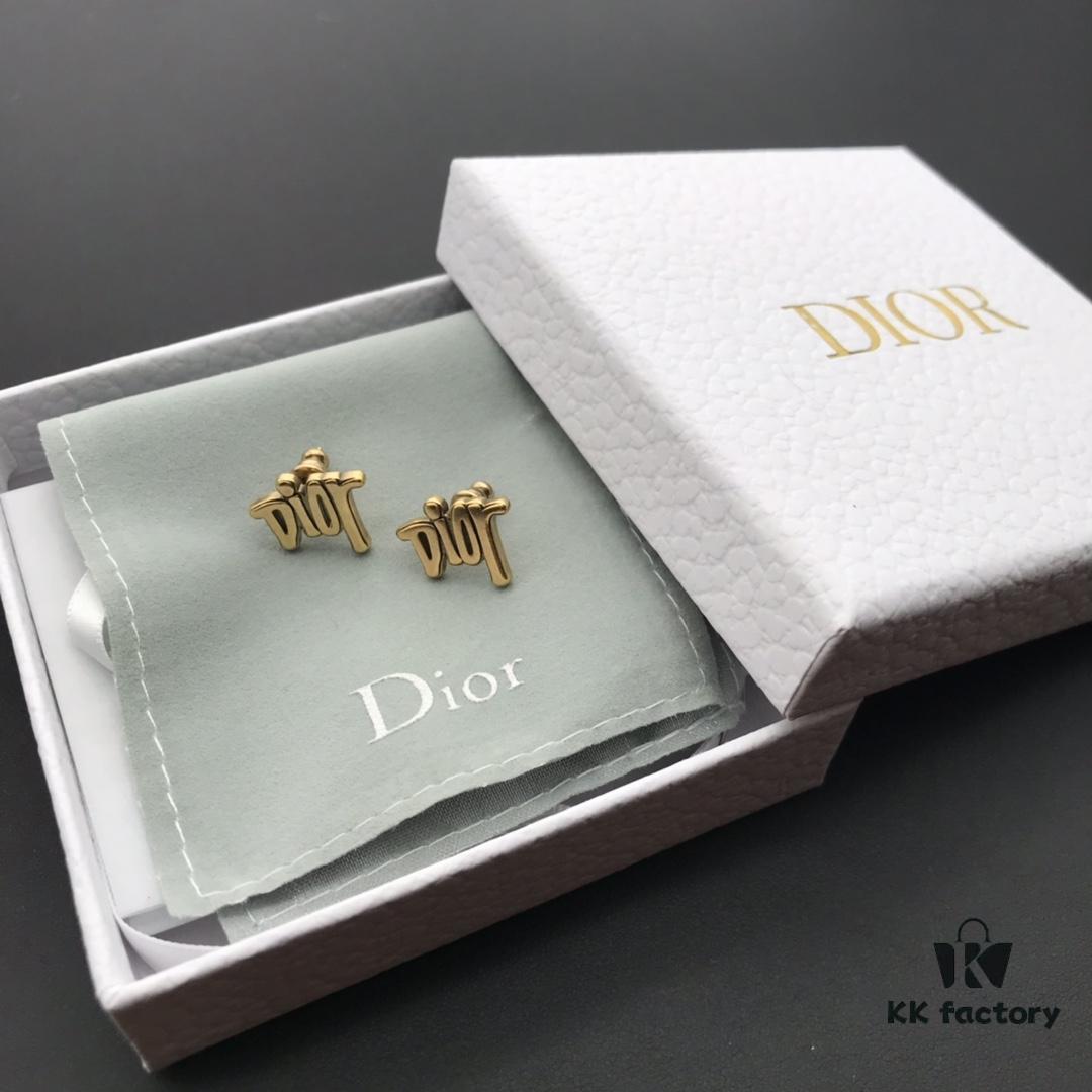 Dior In-Stock Style Stud Earrings