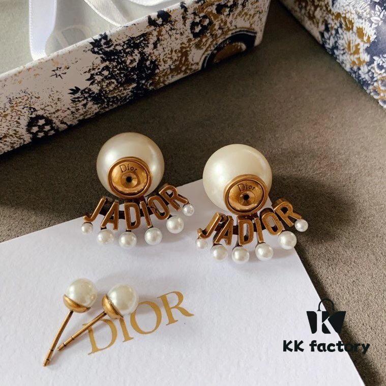 Dior Vintage Fan-Shaped Pearl Earrings