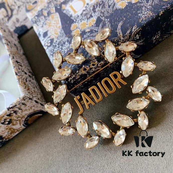 Dior Vintage Teardrop Brooch