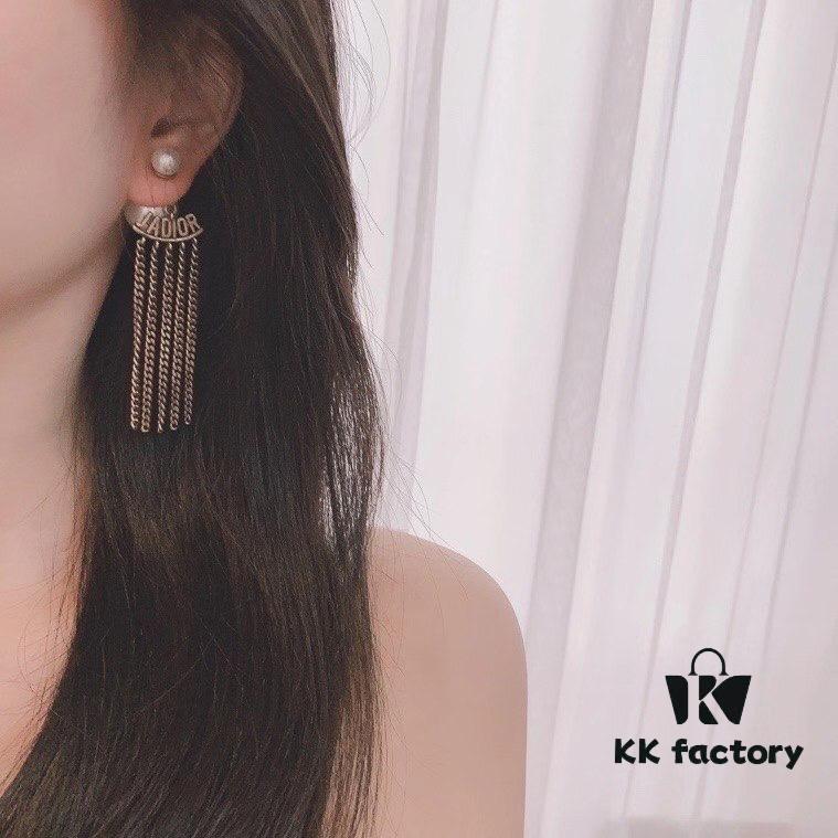 Dior Vintage Distressed Tassel Pearl Earrings