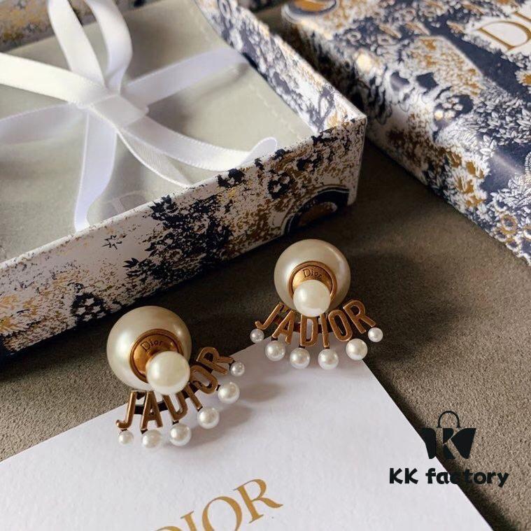 Dior Vintage Fan-Shaped Pearl Earrings