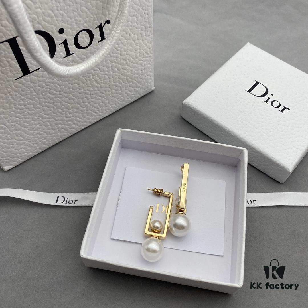 Dior Earrings, Irregular Style, Unique Design, Definitely Beautiful, Worth Buying