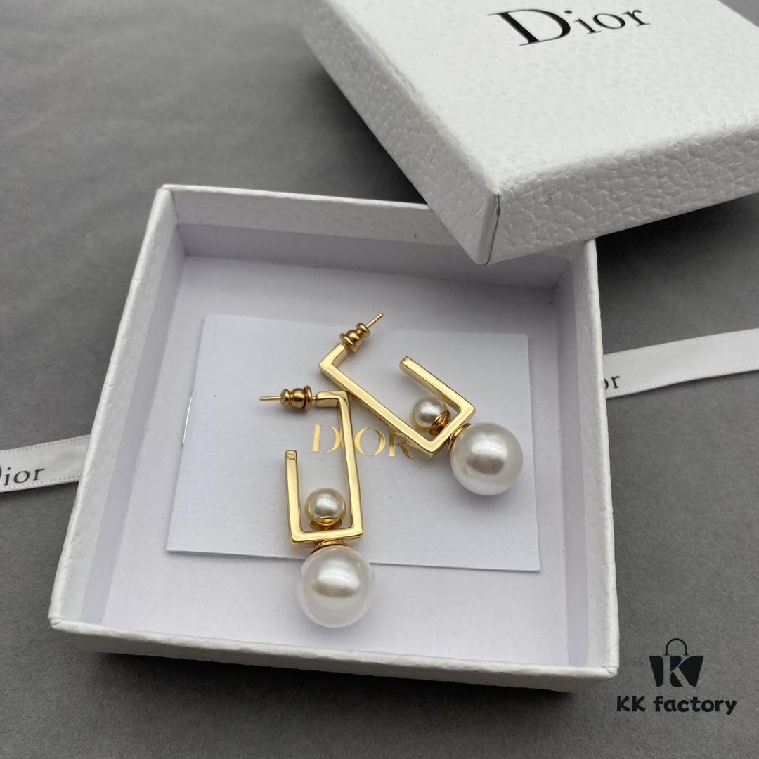 Dior Earrings, Irregular Style, Unique Design, Definitely Beautiful, Worth Buying