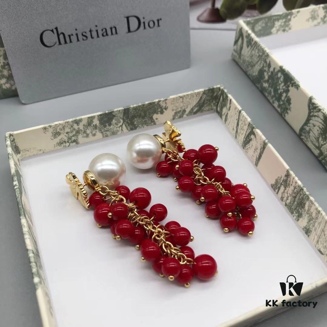 Here Comes the Real Deal! Dior New Arrival Stud Earrings