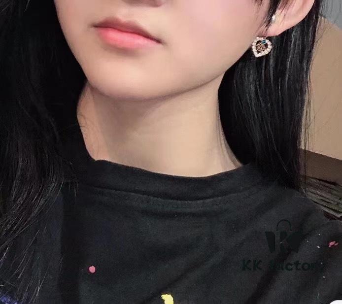 Dior Dazzling Diamond Heart Stud Earrings