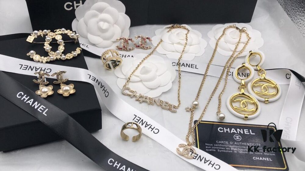 2021 Dior Chanel Autumn/Winter New Arrival Earrings, Necklace, Bracelet, Ring, 1:1 Authentic Replica with Engraved Logo, Brass Material with Sterling Silver Pin