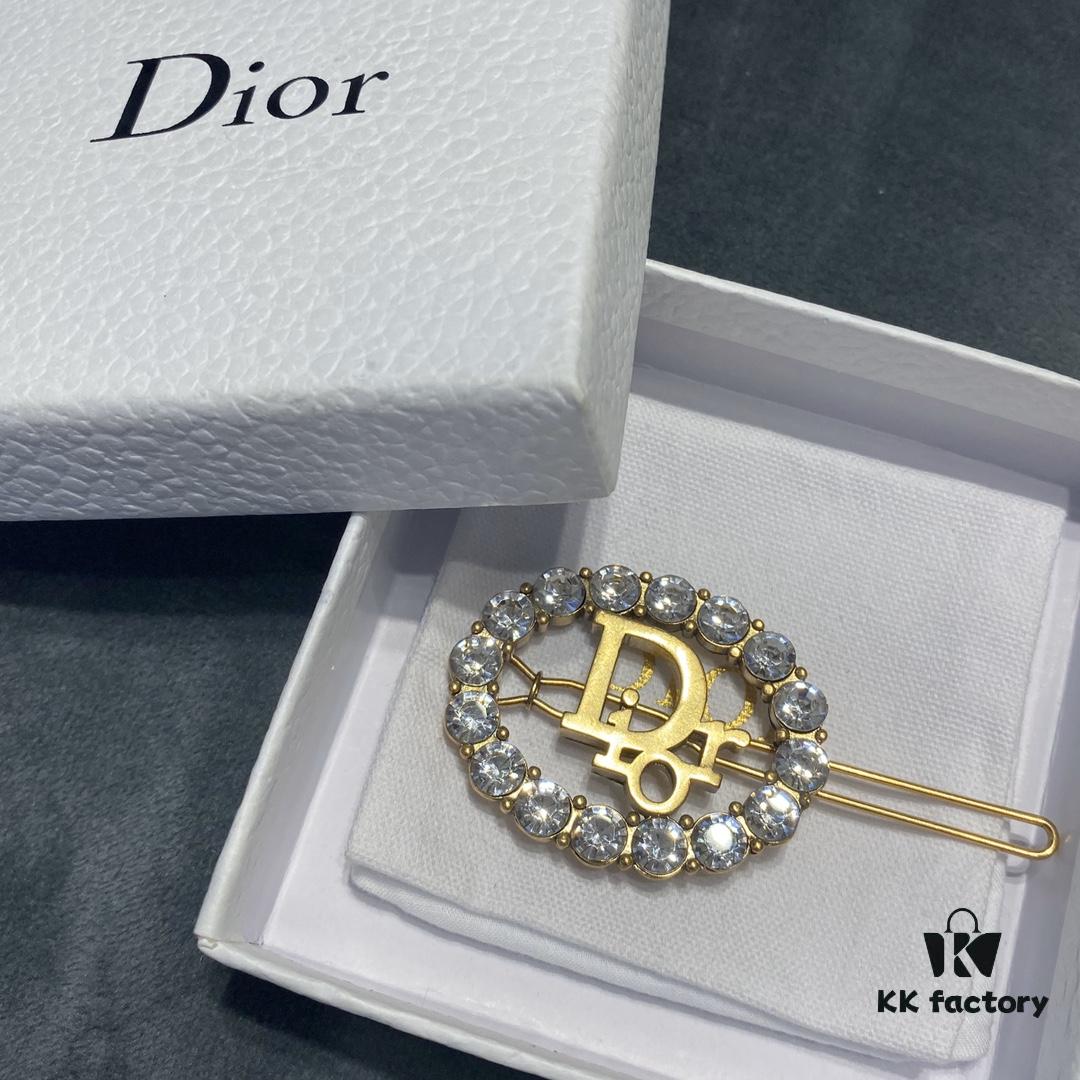Dior Oval-Shaped Hair Clip with Sparkling Zircon-Circled Frame and Hollowed Letter Design