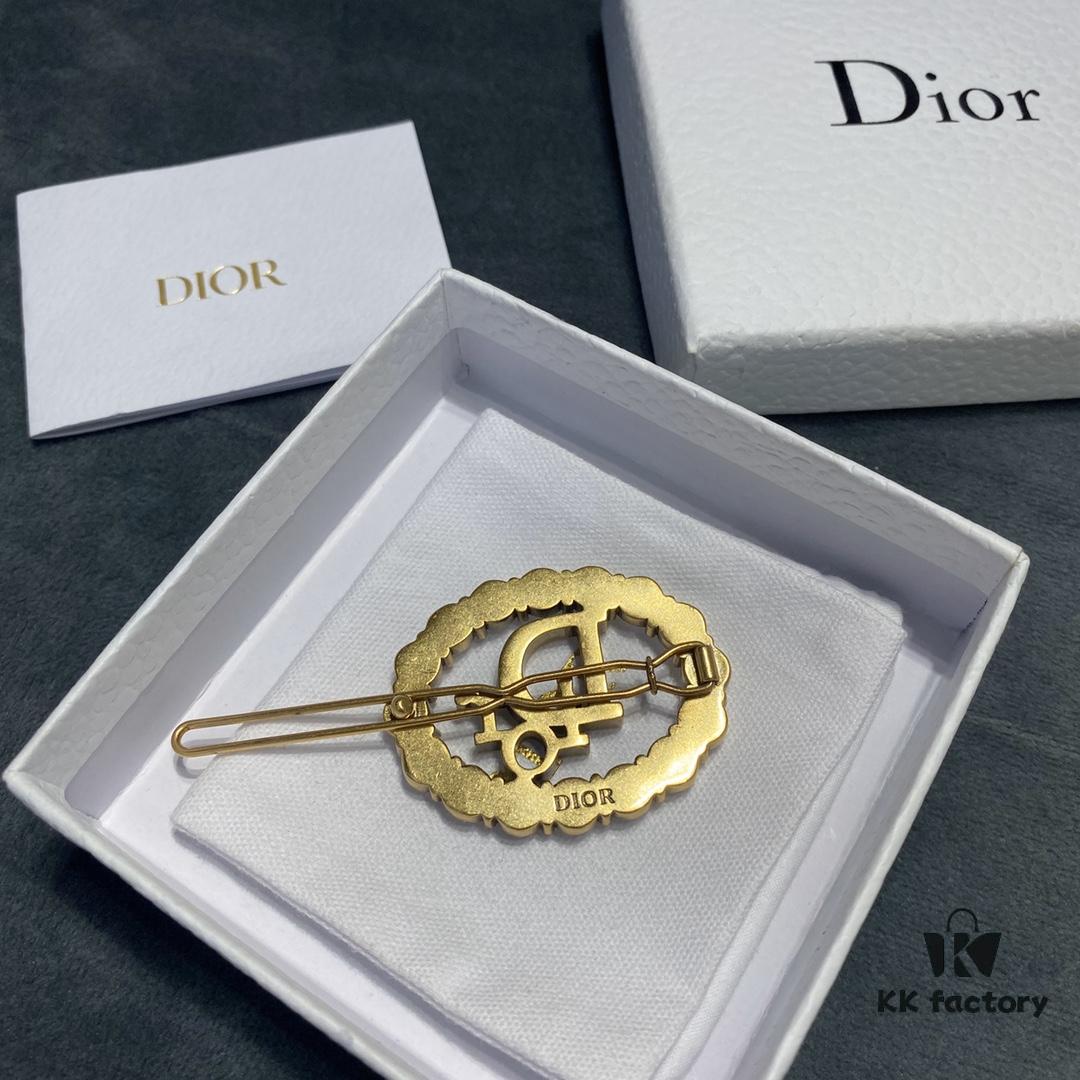 Dior Oval-Shaped Hair Clip with Sparkling Zircon-Circled Frame and Hollowed Letter Design