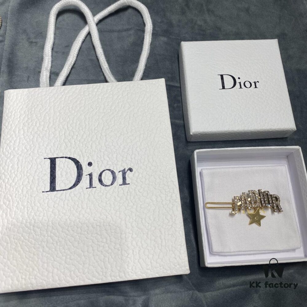 Dior Hair Clip, Adorably Sparkling with a Youthful Charm