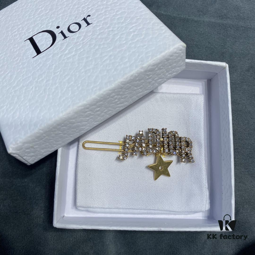 Dior Hair Clip, Adorably Sparkling with a Youthful Charm
