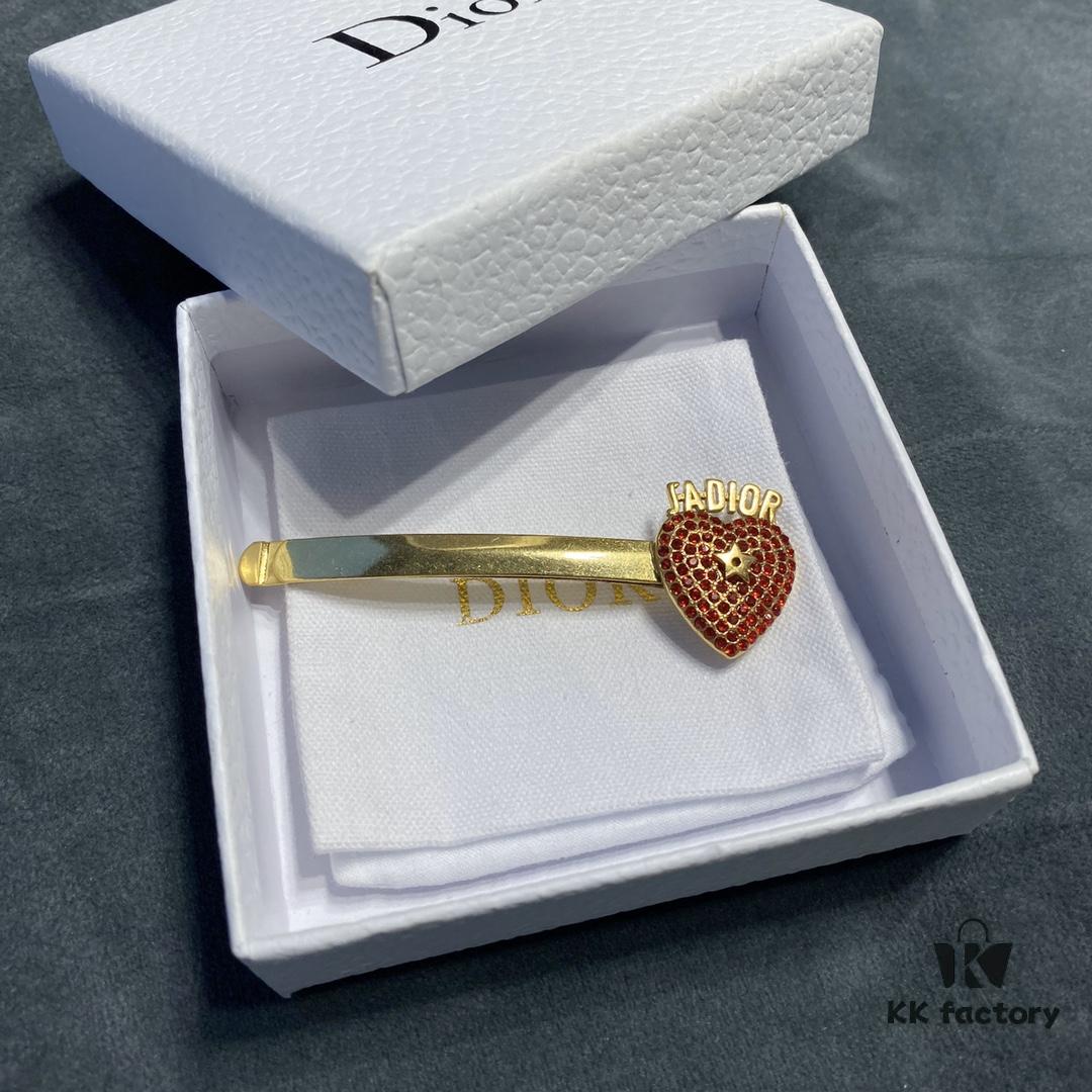 Dior Jadior Letter Hair Clip – Fairy-Inspired Design, Two Styles: Star-Shaped Heart with Full Rhinestones and Heart with Small Pearl Accents, Bling Bling Sparkle