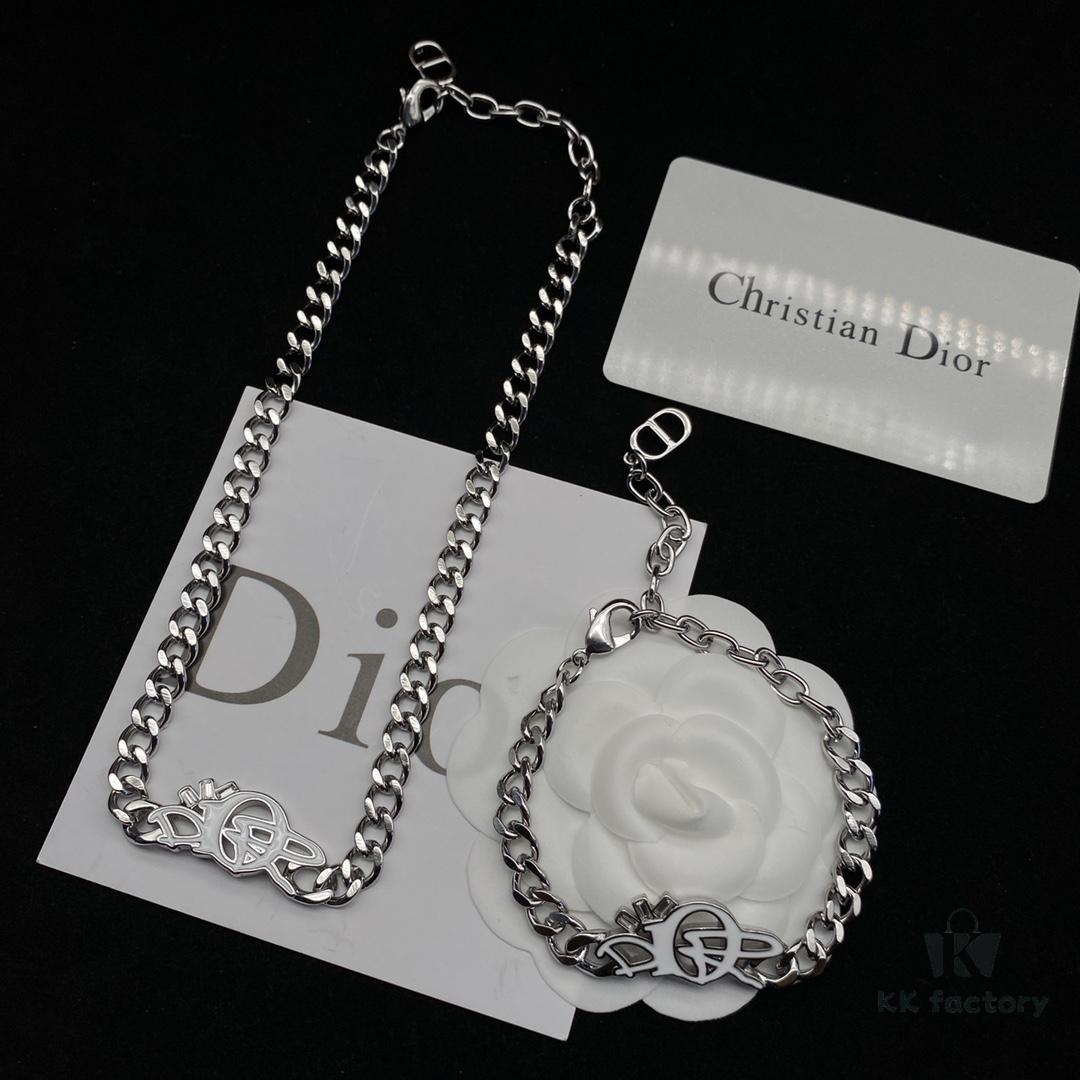Dior New Arrival Set Necklace