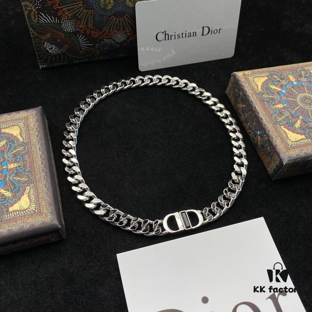 Dior New Arrival Set Necklace