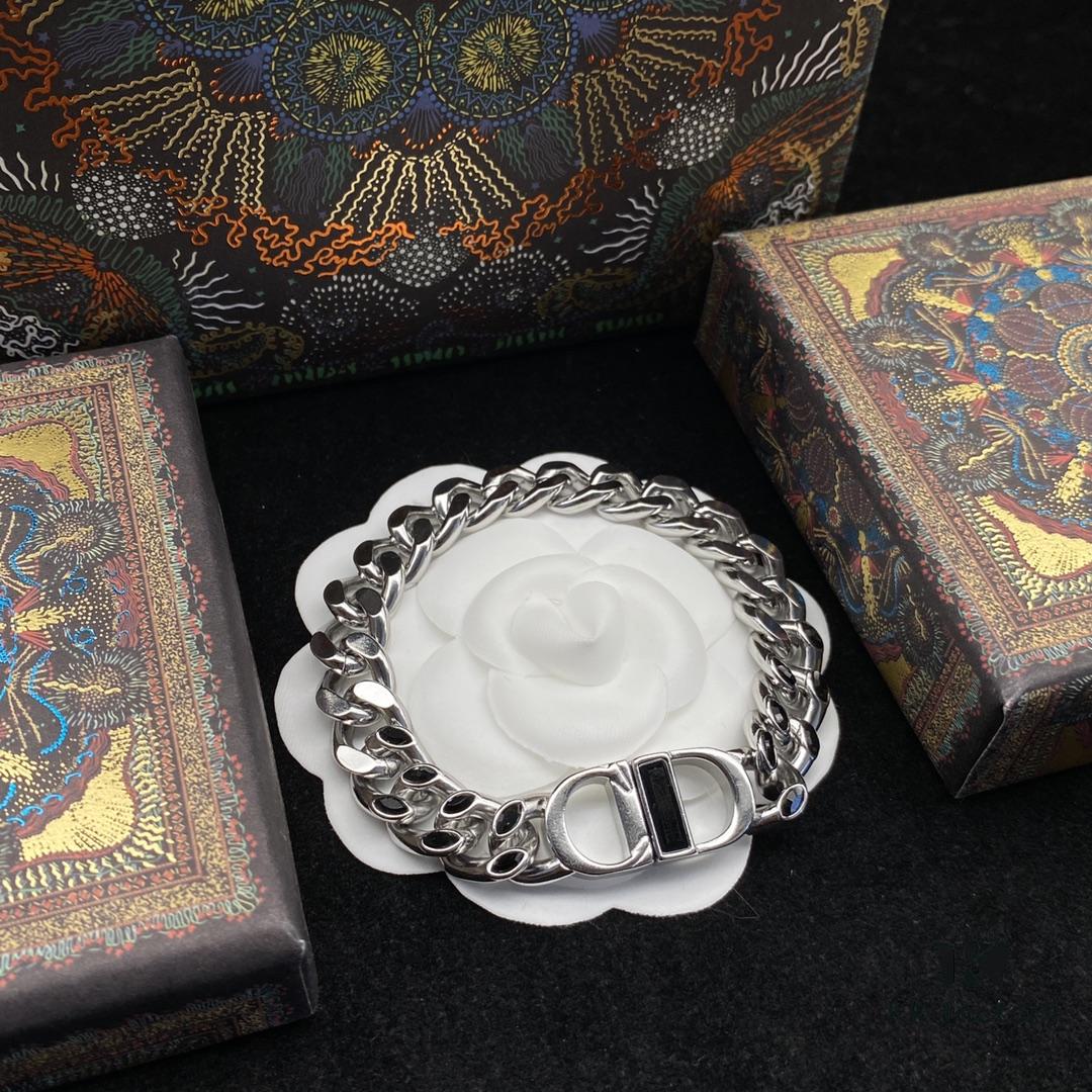 Dior New Arrival Set Necklace