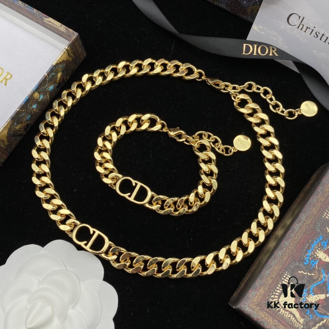 Dior New Letter Fashion Elegant Necklace and Bracelet
