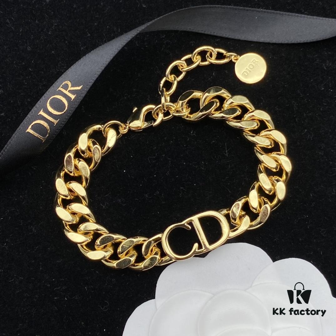 Dior New Letter Fashion Elegant Necklace and Bracelet