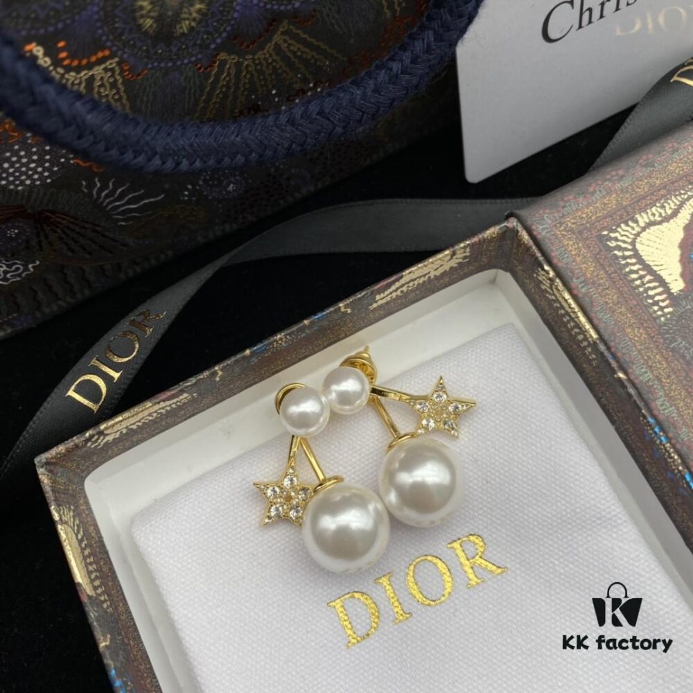 Dior New Star Pearl Diamond-Paved Elegant Vintage Stud Earrings
