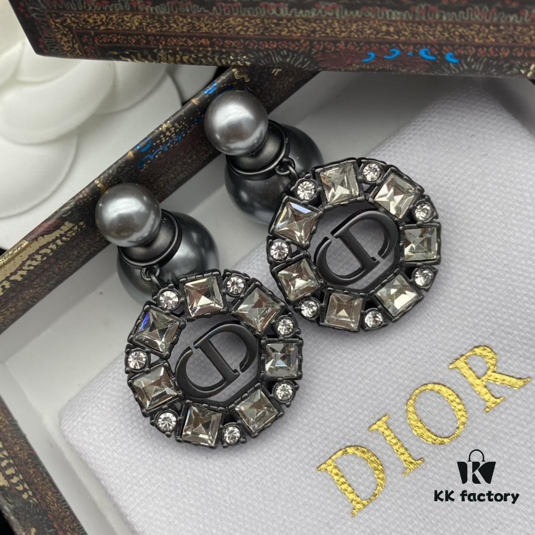 Dior New Letter Pearl Diamond-Inlaid Elegant Retro Stud Earrings