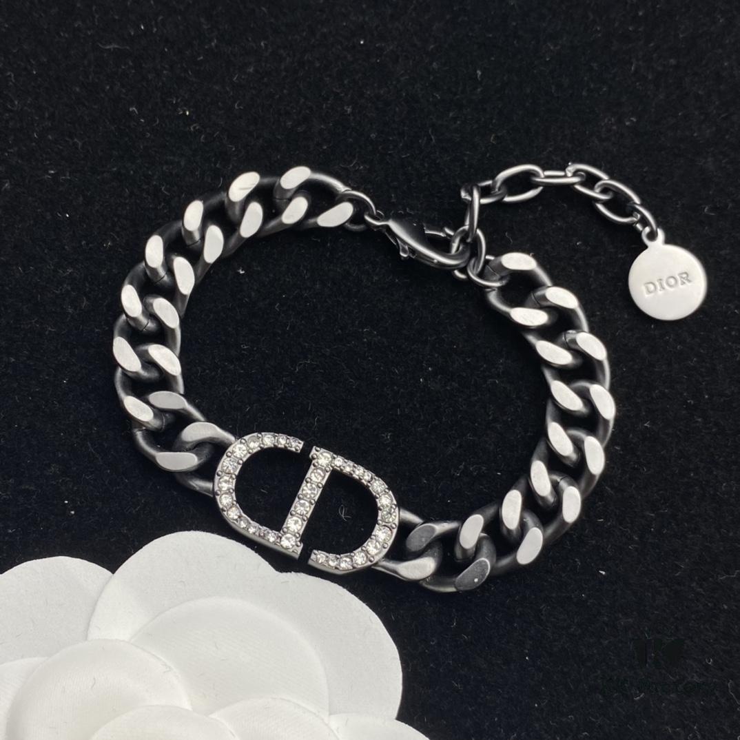 Dior New Style Diamond-Encrusted Letter Fashion Elegant Look