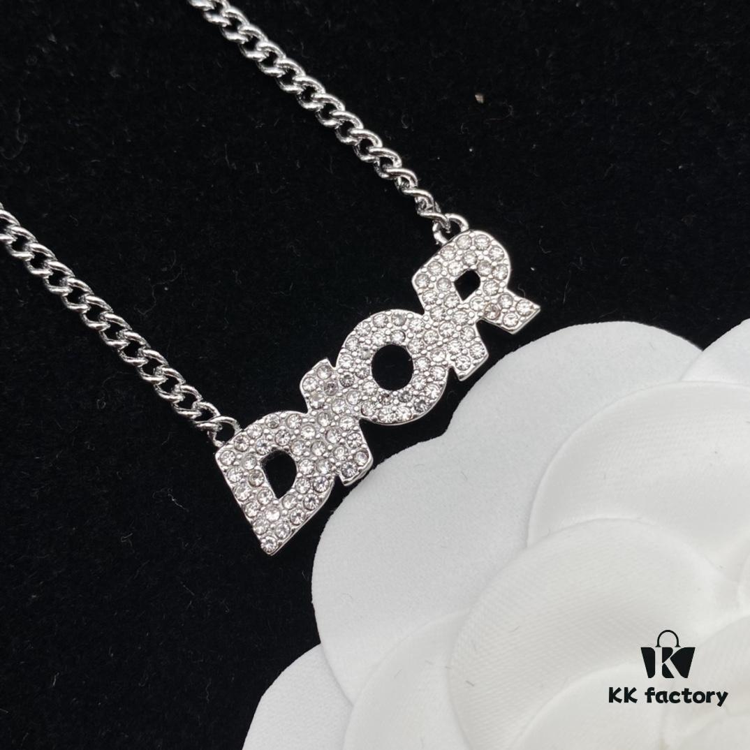 Dior New Diamond-Inlaid Letter Fashion Elegant Necklace