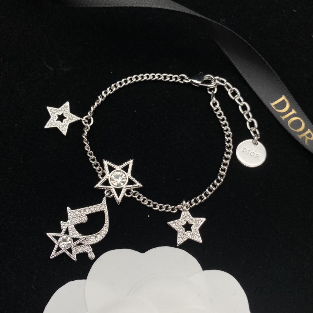 Dior New Style Letter Star Diamond-Paved Fashion Necklace and Bracelet
