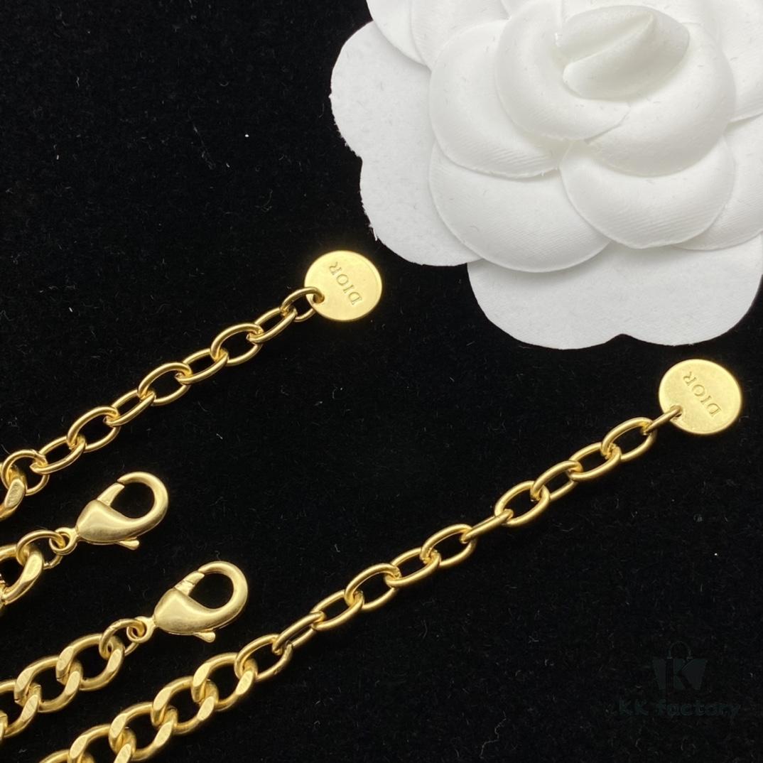 Dior New Style Letter Pearl Resin Rhinestone Inlaid Fashion Elegance