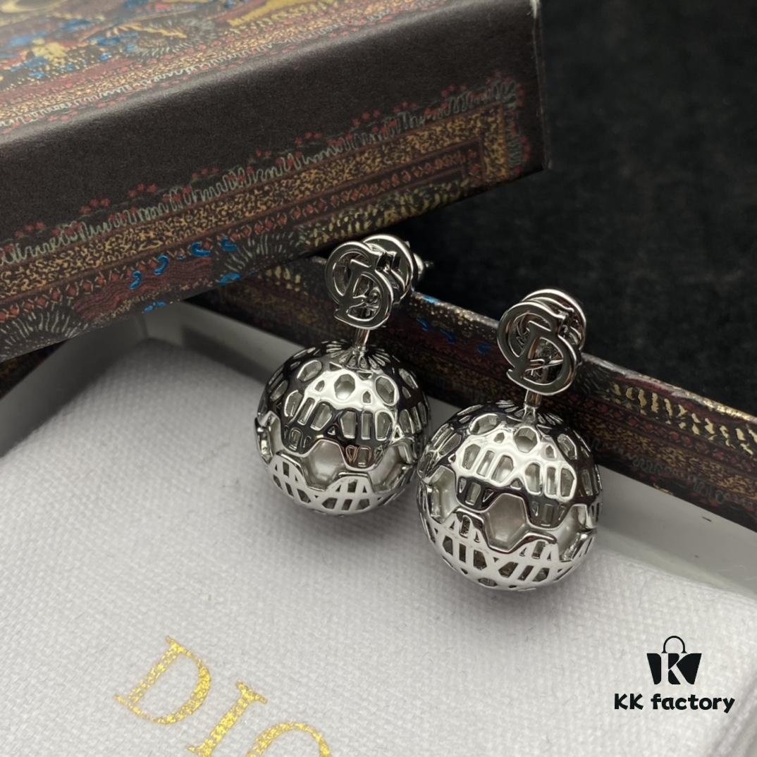 Dior New Style Letter Pearl Fashion Earrings