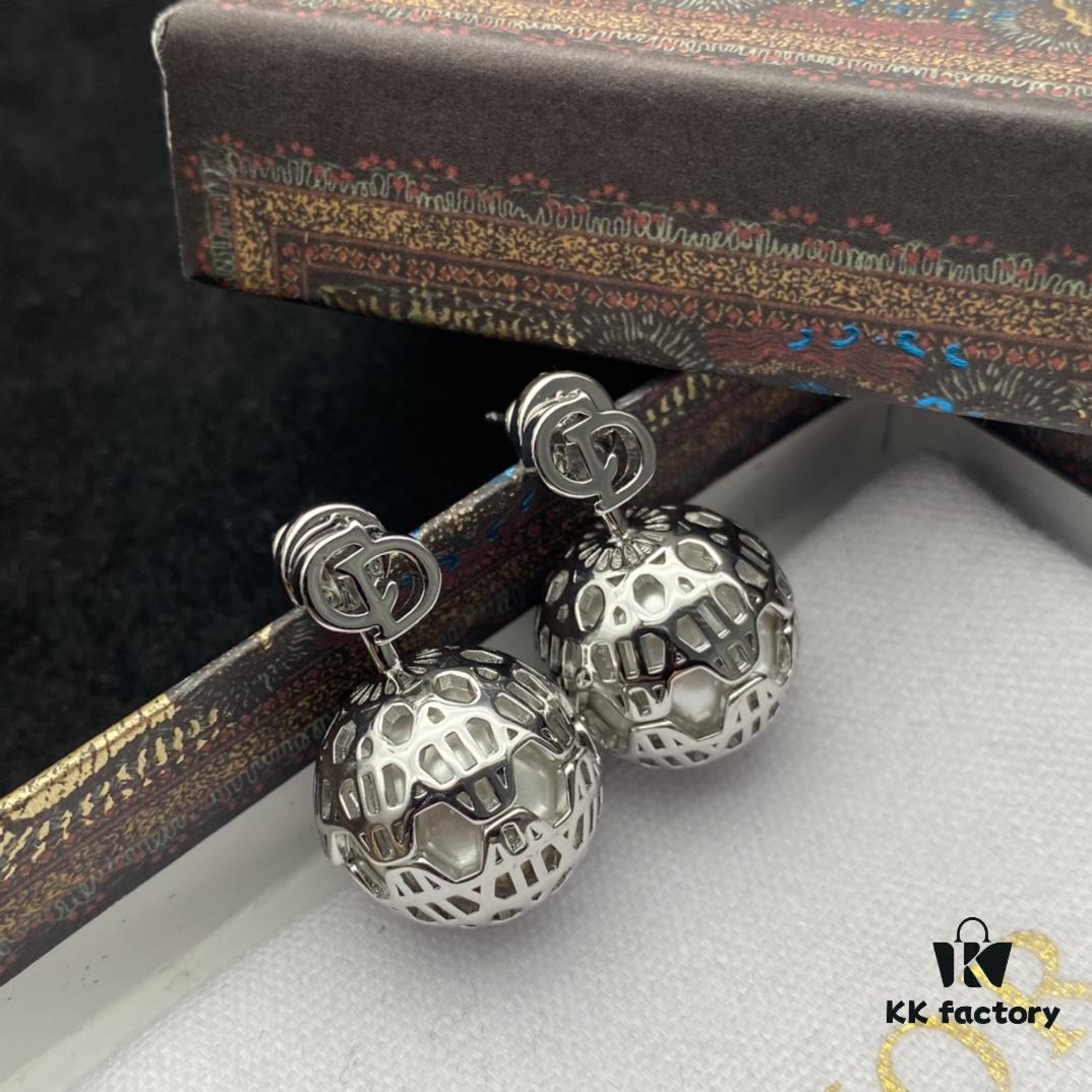 Dior New Style Letter Pearl Fashion Earrings