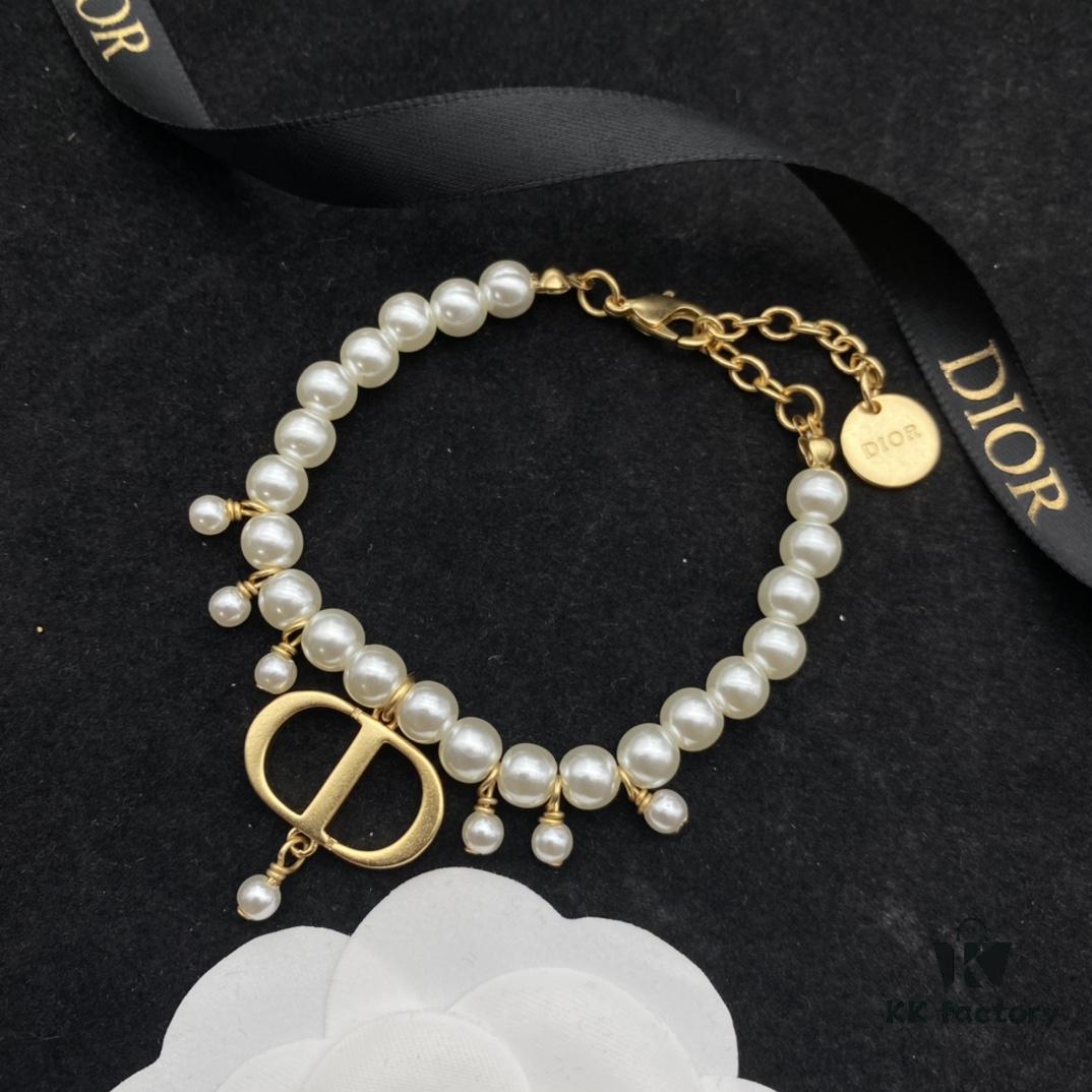 Dior New Letter Pearl Elegant Vintage Necklace and Bracelet