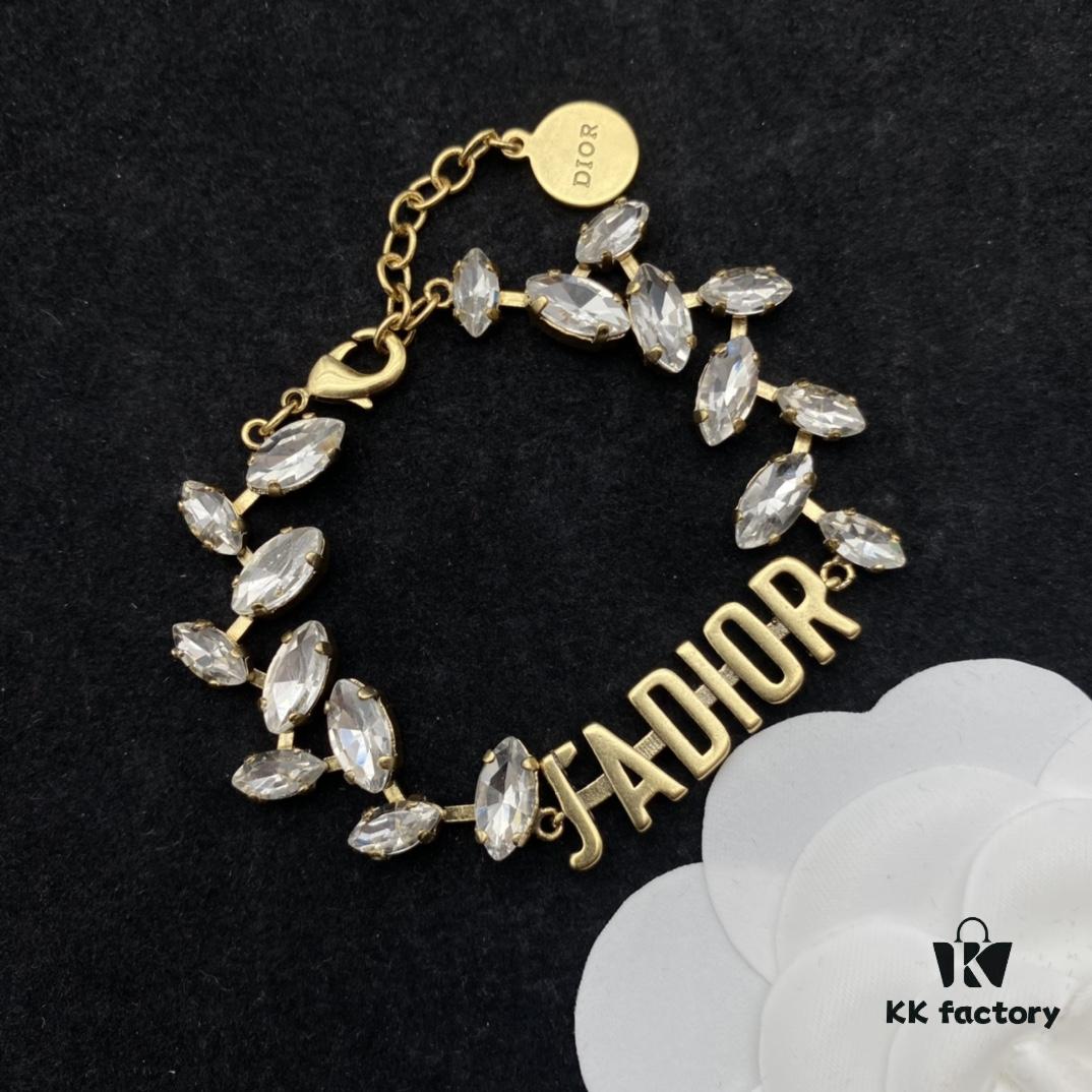 Dior New Diamond-Inlaid Letter Fashion Elegant Set