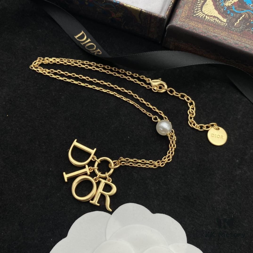 Dior New Style Letter Pearl Fashion Elegant Necklace and Bracelet