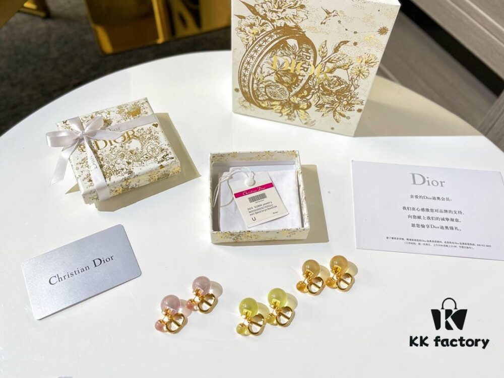 New Arrival DIOR CD Small and Large Pearl Stud Earrings