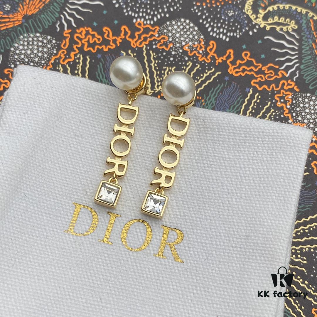 Dior Letter Square Diamond Pearl Stud Earrings