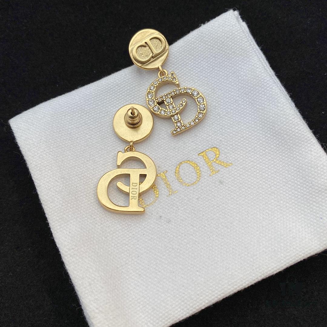 DiorCD Stud Earrings