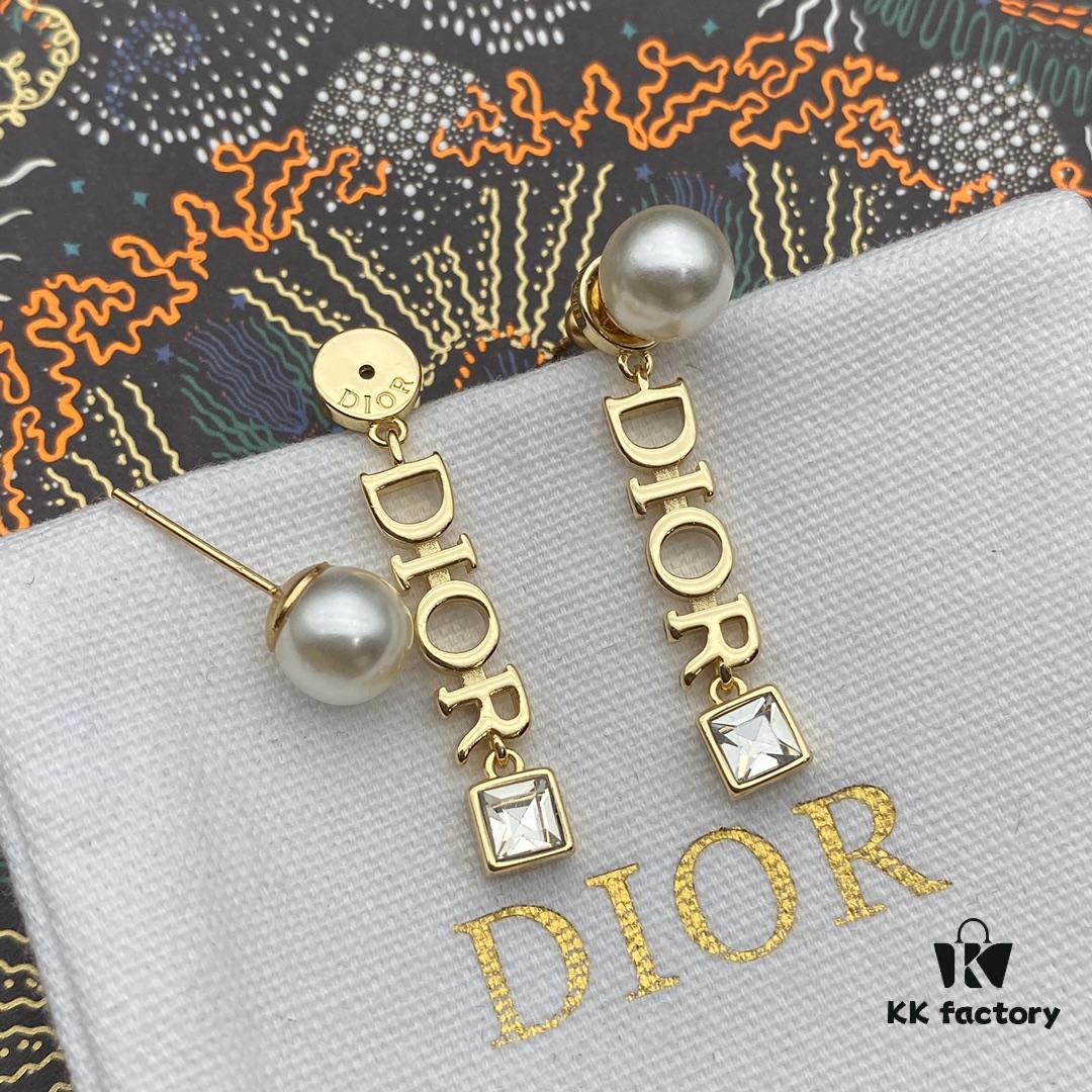 Dior Letter Square Diamond Pearl Stud Earrings