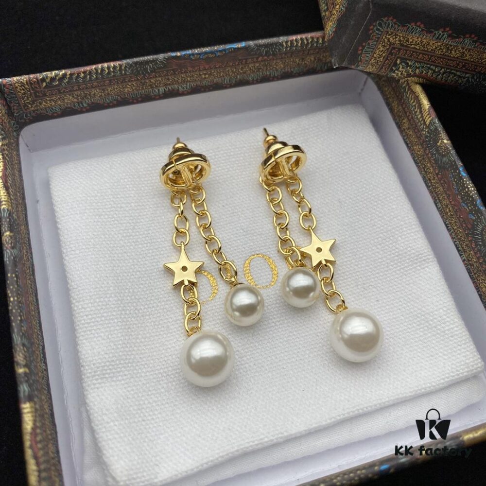 Dior Pearl CD Pearl Tassel Stud Earrings