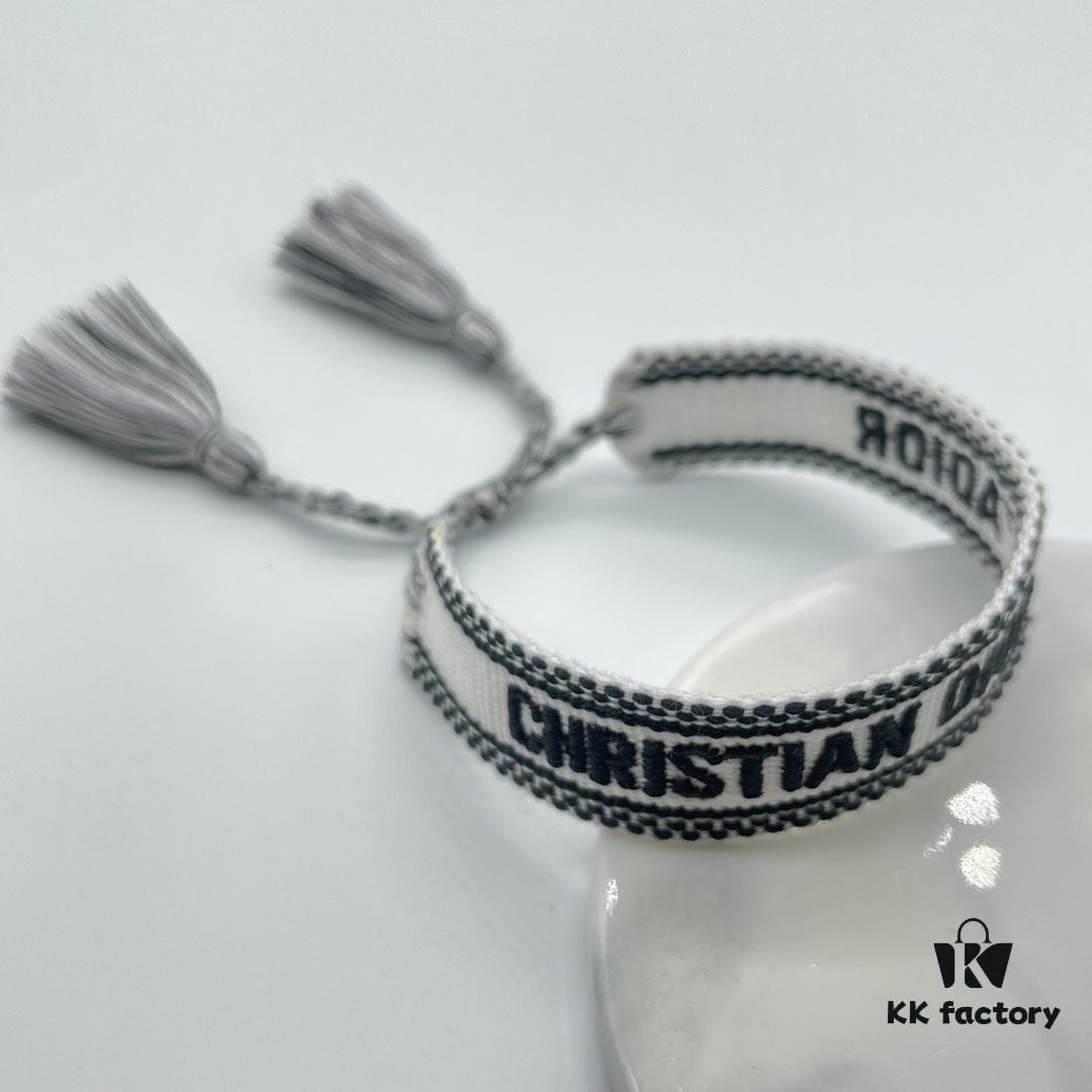 Dior Bracelet Top Version 🌟 Bottom Print Logo Clear, Full and Rounded ‼️ ZP Used for Sample Making, Already Quite Dirty and Old, One Very Noteworthy  ️ Detail Is That the Letter Font Is Slightly Crooked, Not Perfectly Aligned. Authentic Sample Inspired 🌟 Vintage Aesthetic with Distressed Look, Upgraded Materials and Complex Craftsmanship, Worn by Numerous Celebrities – Grab Yours Now! New Colors Continuously Updated...