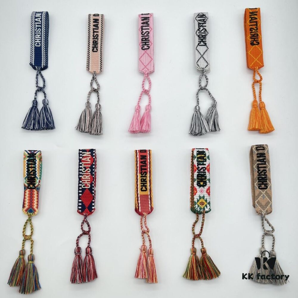 Dior Bracelet Highest Version 🌟 Clear and Full Bottom Print Logo, Rounded and Visible ‼️ ZP Used for Prototype Already Worn and Dirty, One Very Notable  ️ Detail Is the Intentionally Irregular, Handwritten-Like Font Style, Not Perfectly Aligned. Authentic Prototype Guaranteed 🌟 Vintage Aesthetic with Distressed Design, Upgraded Materials and Complex Craftsmanship, Worn by Numerous Celebrities – Grab Yours Now! New Colors Continuously Updated...