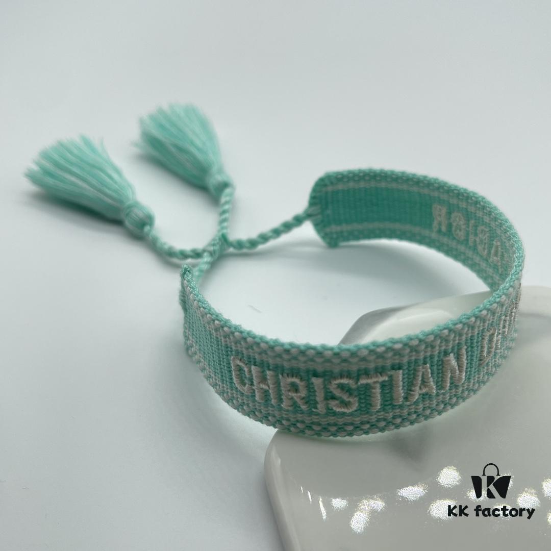 Dior Bracelet Top Version 🌟 Bottom Print Logo Clear, Full and Rounded ‼️ ZP Used for Prototype Already Old and Dirty, One Very Notable  ️ Detail: Lettering Font is Wobbly, Not Neat. Authentic Prototype Guaranteed 🌟 Vintage Aged Fashion Look, Upgraded Materials and Complex Craftsmanship, Same Style as Worn by Numerous Celebrities – Grab Yours Now! New Colors Continuously Updated...