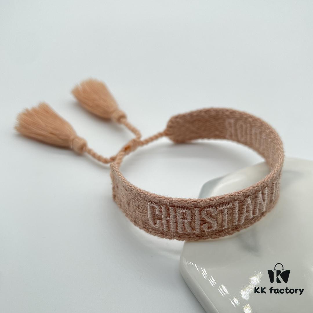 Dior Bracelet Highest Version 🌟 Clear and Full Bottom Print Logo, Rounded and Visible ‼️ ZP Used for Prototype Already Old and Worn  ️ Notable Detail: Lettering Font is Intentionally Irregular, Not Neat. Authentic Prototype Guaranteed 🌟 Vintage Aesthetic with Upgraded Materials and Complex Craftsmanship, Same Style as Worn by Numerous Celebrities, Get Yours Now! New Colors Continuously Updated...