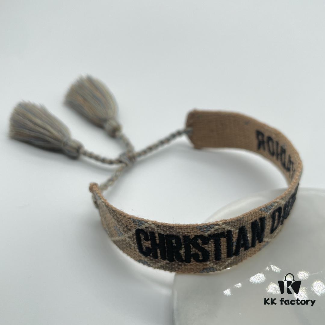 Dior Bracelet Highest Version 🌟 Bottom Print Logo Clear, Full and Rounded ‼️ ZP Used for Template Already Worn and Dirty, One Very Notable  ️ Detail Is the Intentionally Irregular, Handwritten-Like Font Style, Not Perfectly Aligned. Authentic Template Guaranteed 🌟 Achieve a Vintage, Aged Fashion Look with Upgraded Materials and Complex Craftsmanship, Worn by Numerous Celebrities – Grab Yours Now! New Colors Continuously Updated...