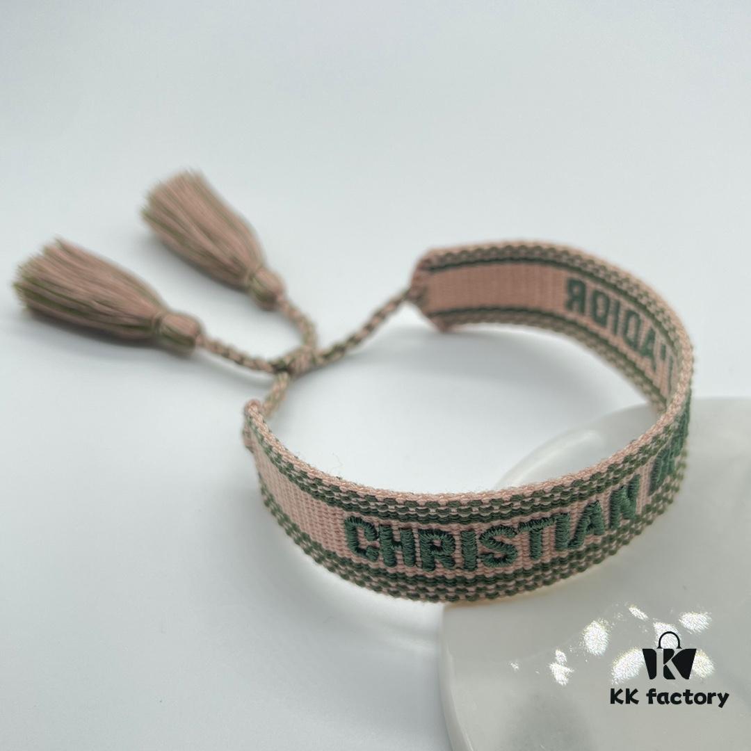 Dior Bracelet Top Version 🌟 Bottom Print Logo Clear, Full and Rounded ‼️ ZP Used for Sample Making, Already Quite Dirty and Old, One Very Noteworthy  ️ Detail: Lettering Font is Intentionally Irregular, Not Neat. Authentic Sample Inspired 🌟 Vintage Aged Fashion Look, Upgraded Materials and Complex Craftsmanship, Worn by Numerous Celebrities – Grab Yours Now! New Colors Continuously Updated...