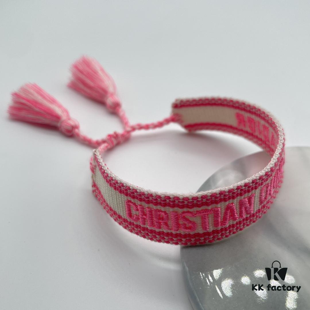 Dior Bracelet Highest Version 🌟 Bottom Print Logo Clear, Full and Rounded ‼️ ZP Used for Pattern Making, Already Quite Dirty and Old, One Very Noteworthy  ️ Detail is the Slightly Crooked Font Letters, Not Perfectly Aligned. Authentic Pattern Reference 🌟 Vintage Aesthetic with Distressed Style, Upgraded Materials and Complex Craftsmanship, Worn by Numerous Celebrities – Grab Yours Now! New Colors Continuously Updated...