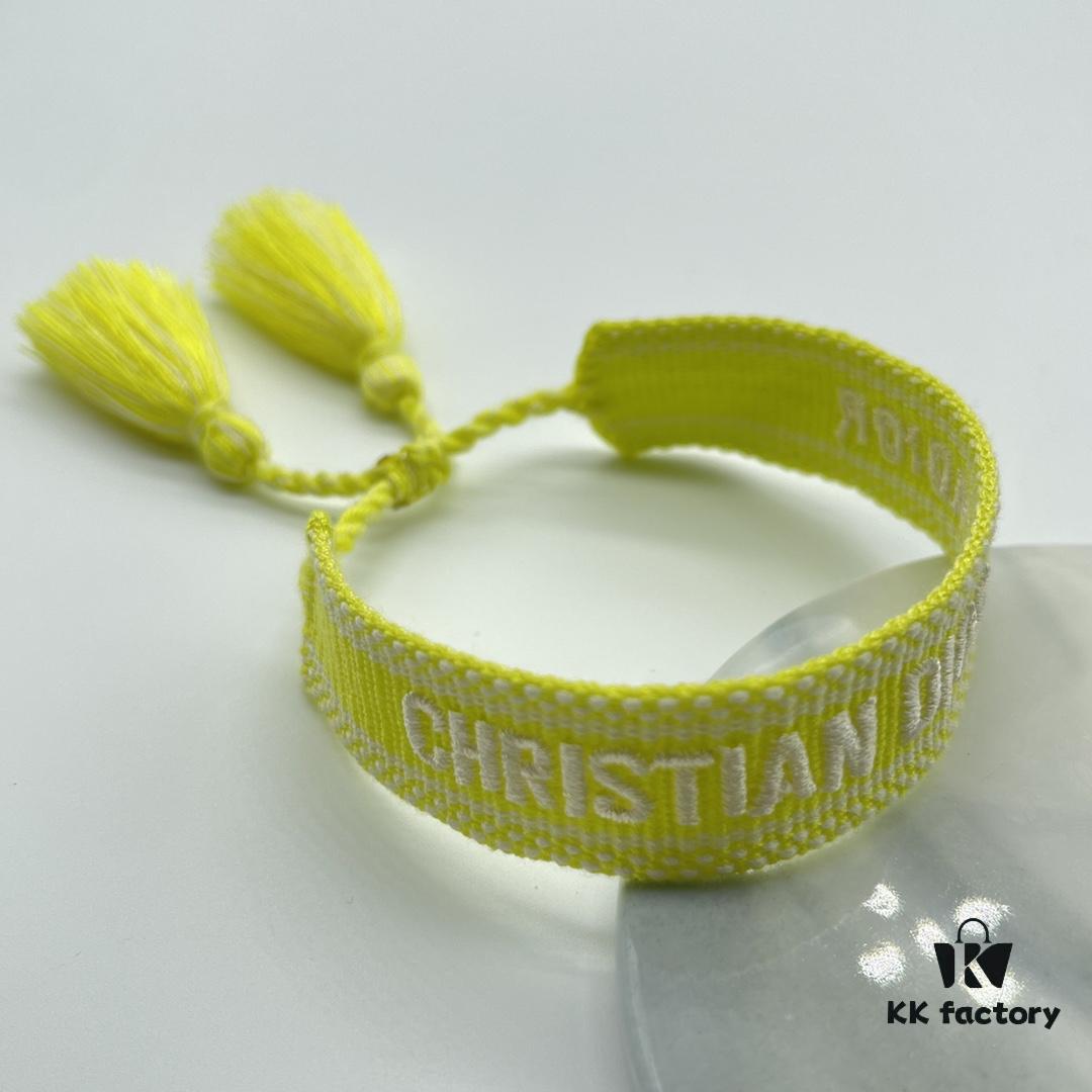 Dior Bracelet Highest Version 🌟 Bottom Print Logo Clear, Full and Rounded ‼️ ZP Used for Pattern Making, Already Quite Dirty and Old, One Very Noteworthy  ️ Detail is the Slightly Crooked Font Letters, Not Perfectly Aligned. Authentic Pattern Reference 🌟 Vintage Aesthetic with Distressed Style, Upgraded Materials and Complex Craftsmanship, Worn by Numerous Celebrities – Grab Yours Now! New Colors Continuously Updated...