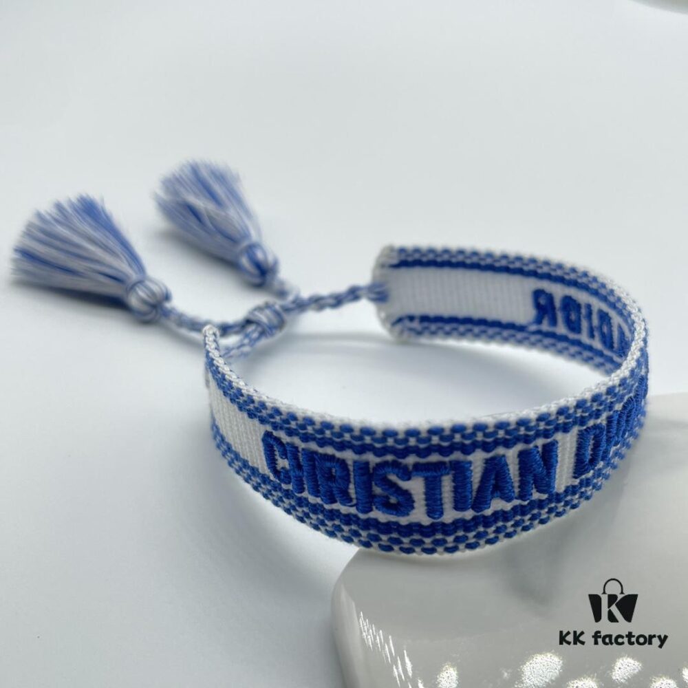 Dior Bracelet Highest Version 🌟 Bottom Print Logo Clear, Full and Rounded ‼️ ZP Used for Authentic Template Already Shows Wear and Tear, One Very Noteworthy  ️ Detail Is the Intentionally Irregular, Handwritten-Like Font Style, Not Perfectly Aligned. Trust the Genuine Design Template 🌟 Vintage Aged Fashion Appeal, Upgraded Materials and Complex Craftsmanship, Worn by Numerous Celebrities – Grab Yours Now! New Colors Continuously Updated...