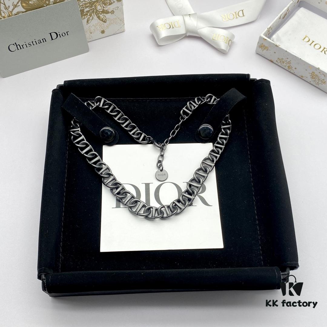 Dior CD Pig Nose Set