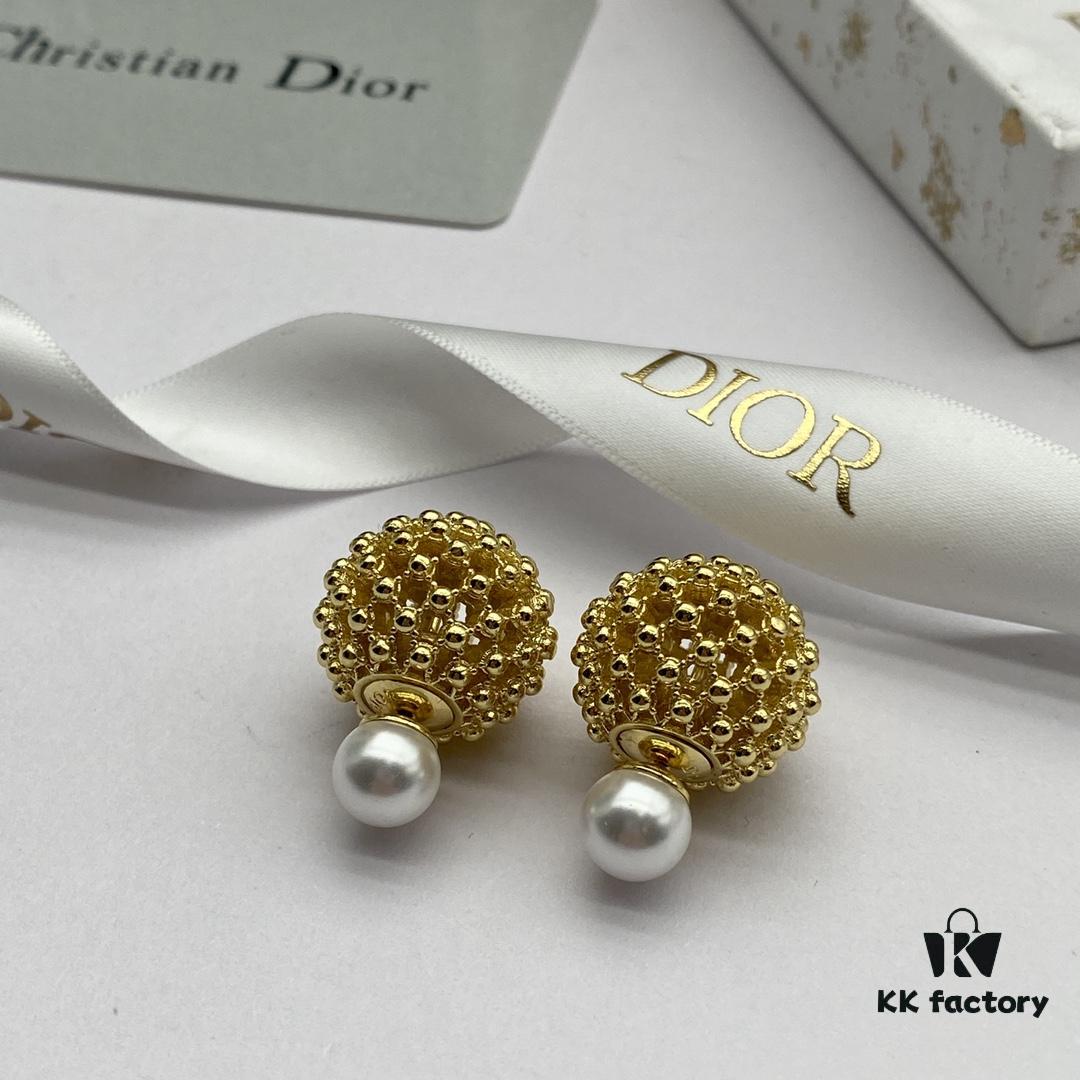 Dior New Arrival Stud Earrings