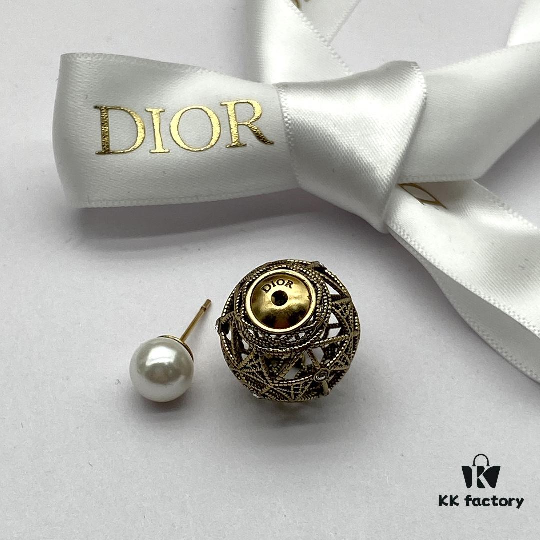 Dior New Arrival Stud Earrings