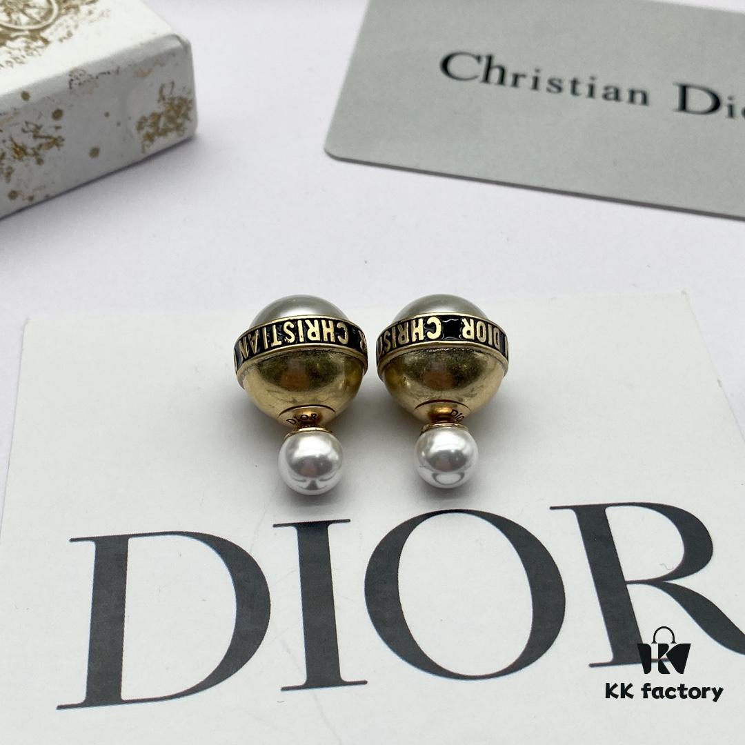 Dior New Arrival Stud Earrings