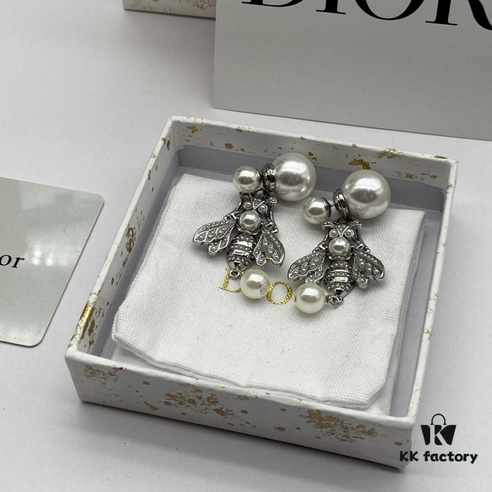 Dior New Arrival Stud Earrings